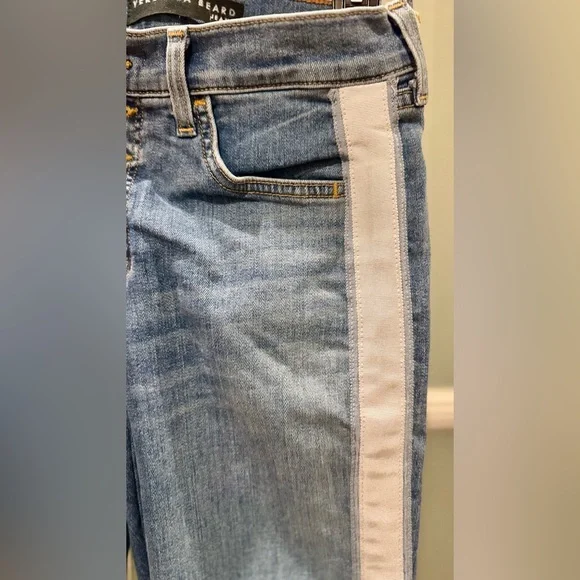 VERONICA BEARD Straight Leg Jeans Straight Leg